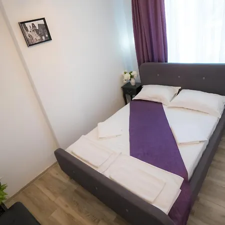 Guest house 27